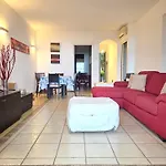 Taormina Ibiscus Apartment By Taormina Holidays