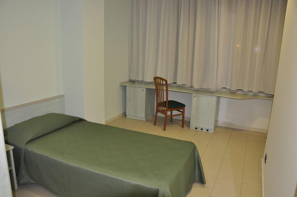 Hotel Inn Giardini Naxos