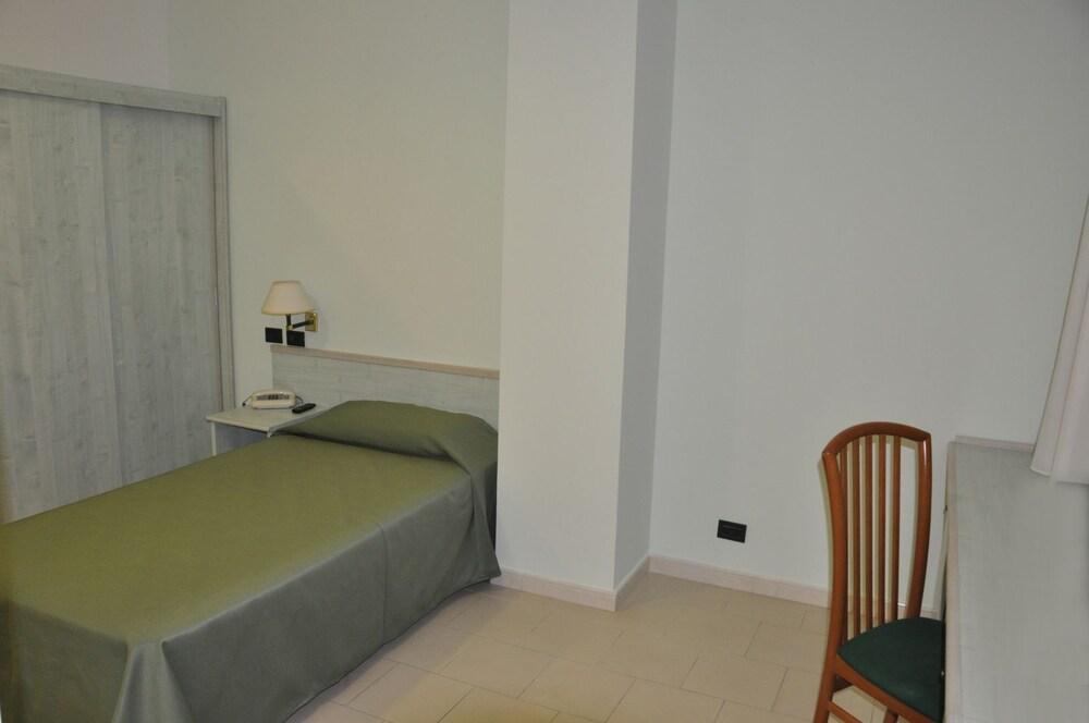 Hotel Inn