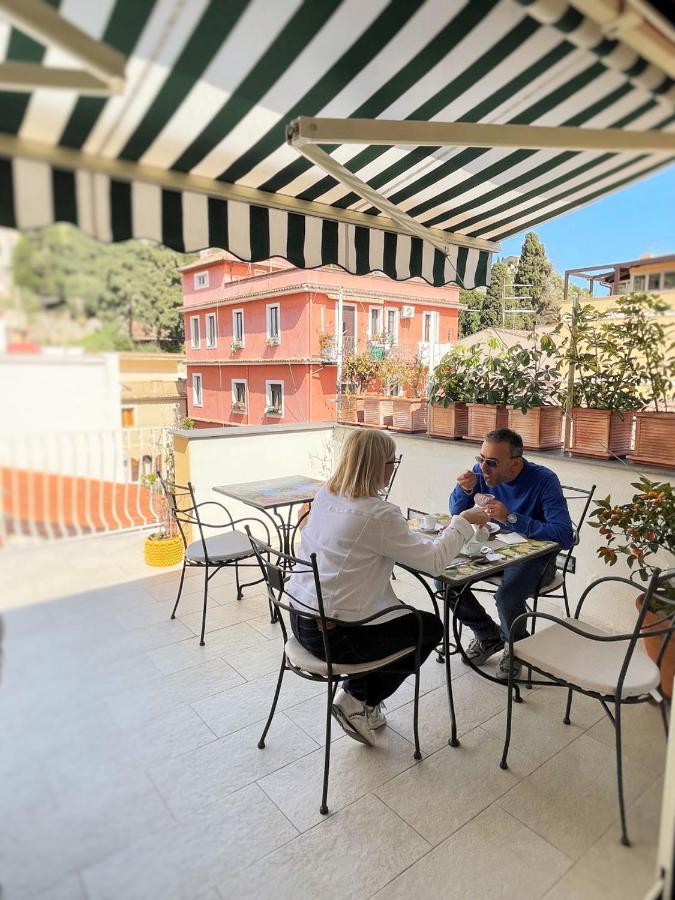 Bed & Breakfast Evelyne Taormina