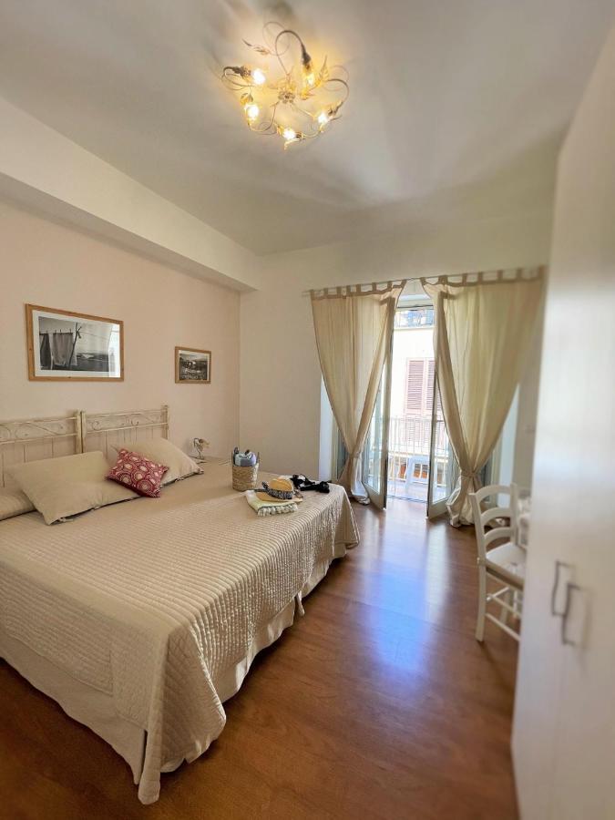 Evelyne Bed & Breakfast *