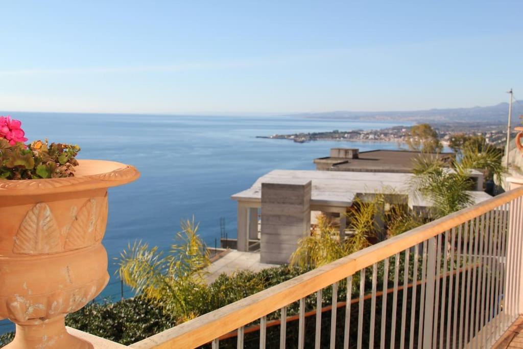 Dependance Con Piscina Paolone House Taormina