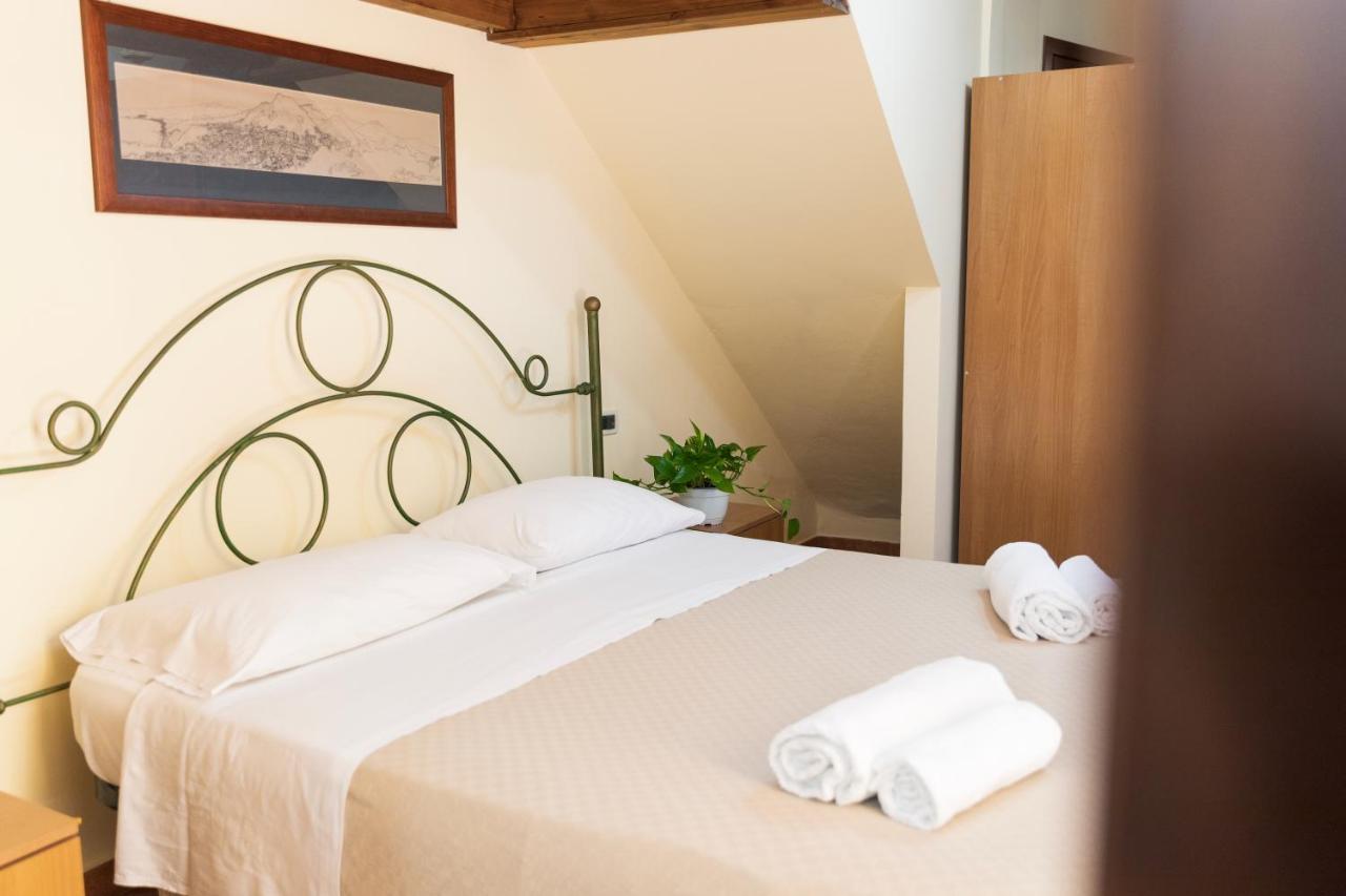 Vico Tauro House Apartment *