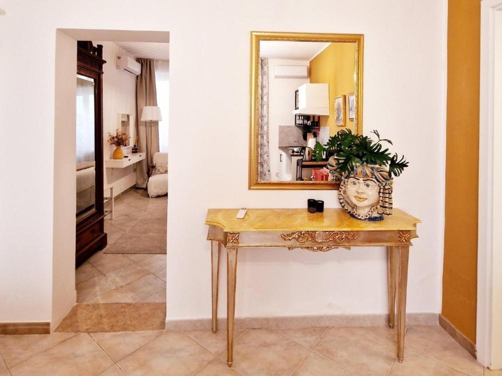 Apartment Donna Rosa - Your In