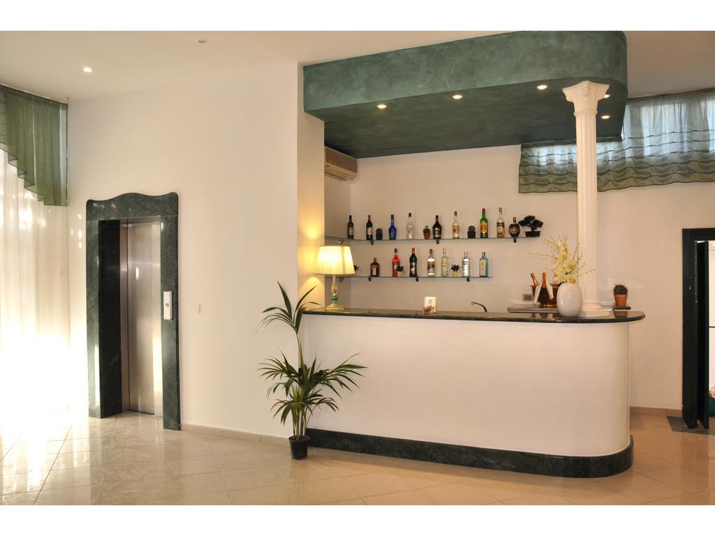 Hotel Hotel Inn 4*