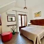 Casa Ferrara