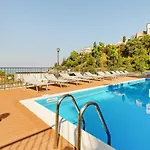 Calipso Seaview Flat With Private Parking