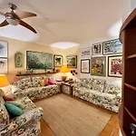 Mara\'S House, 10 Minuti A Piedi Dal Centro, Parcheggio Privato
