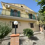 Villa Chris