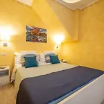 Quirino\'S House