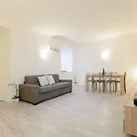 Holiday Home Taormina 2