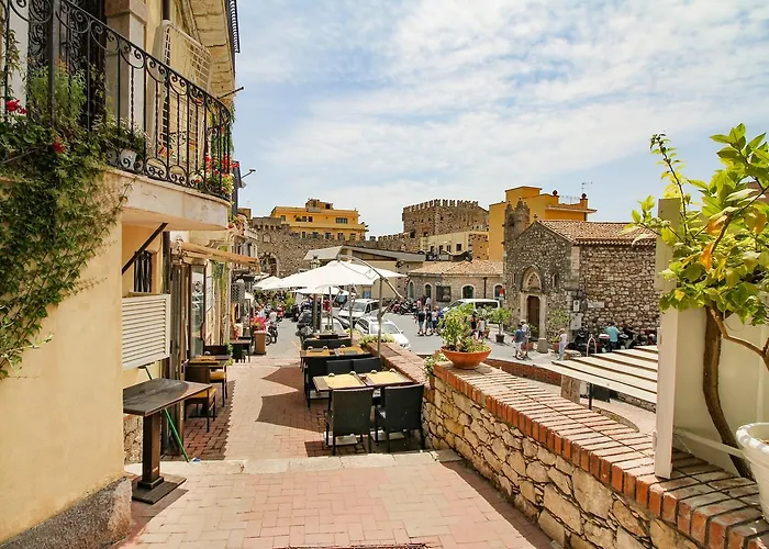 Taormina Sunny Experience
