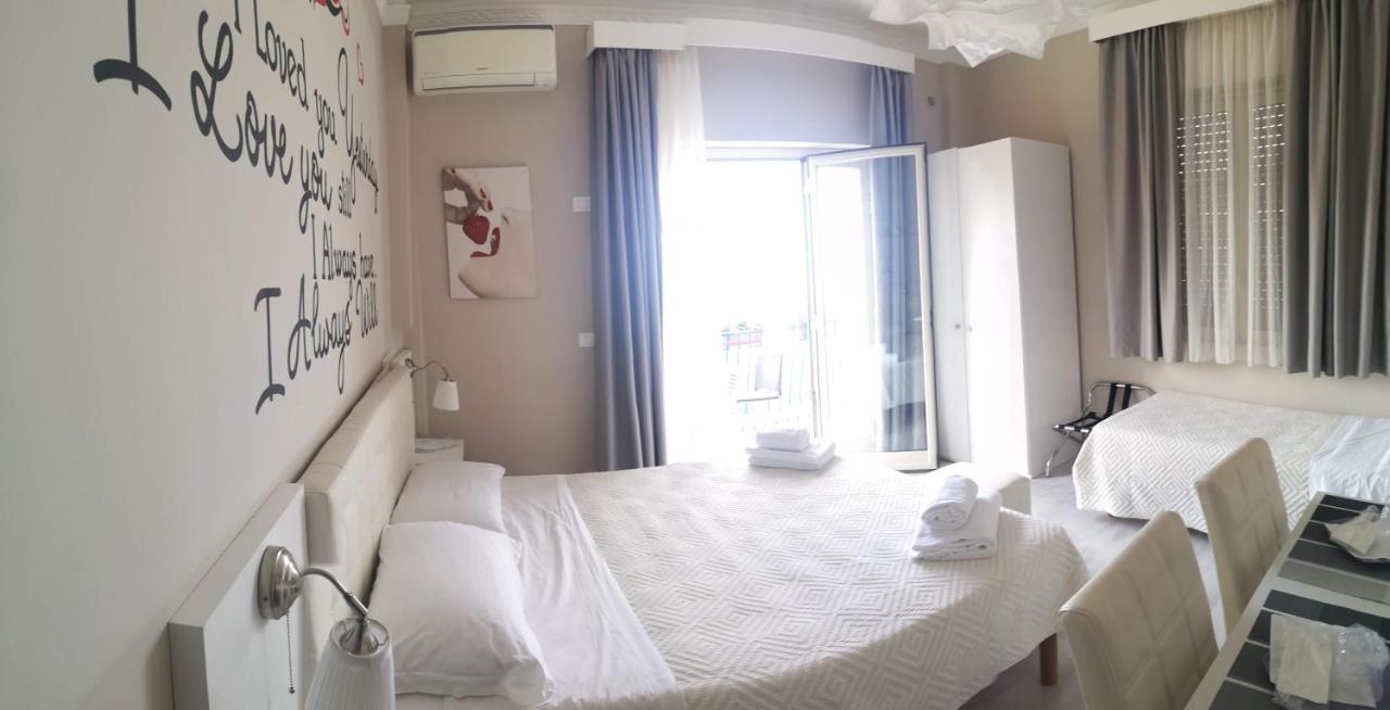 Athena Charming Bed & Breakfast 2*