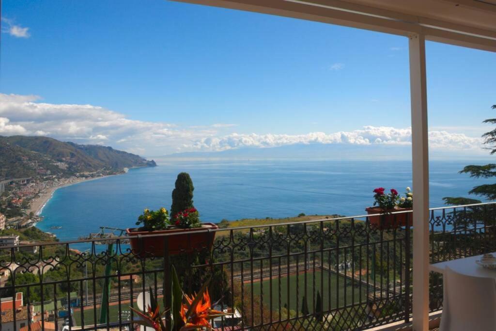 Nikita Luxury Apartment Taormina