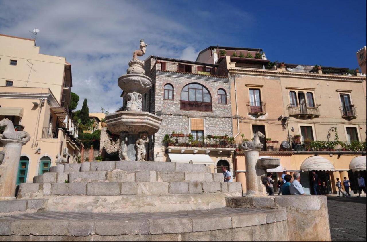 Casa Viola - Al Centro Taormina