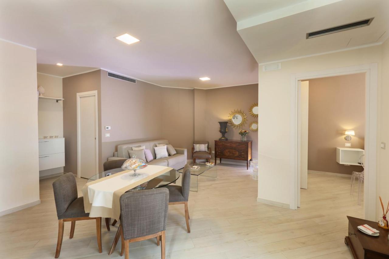 Sparviero Luxury Suites Apartment *