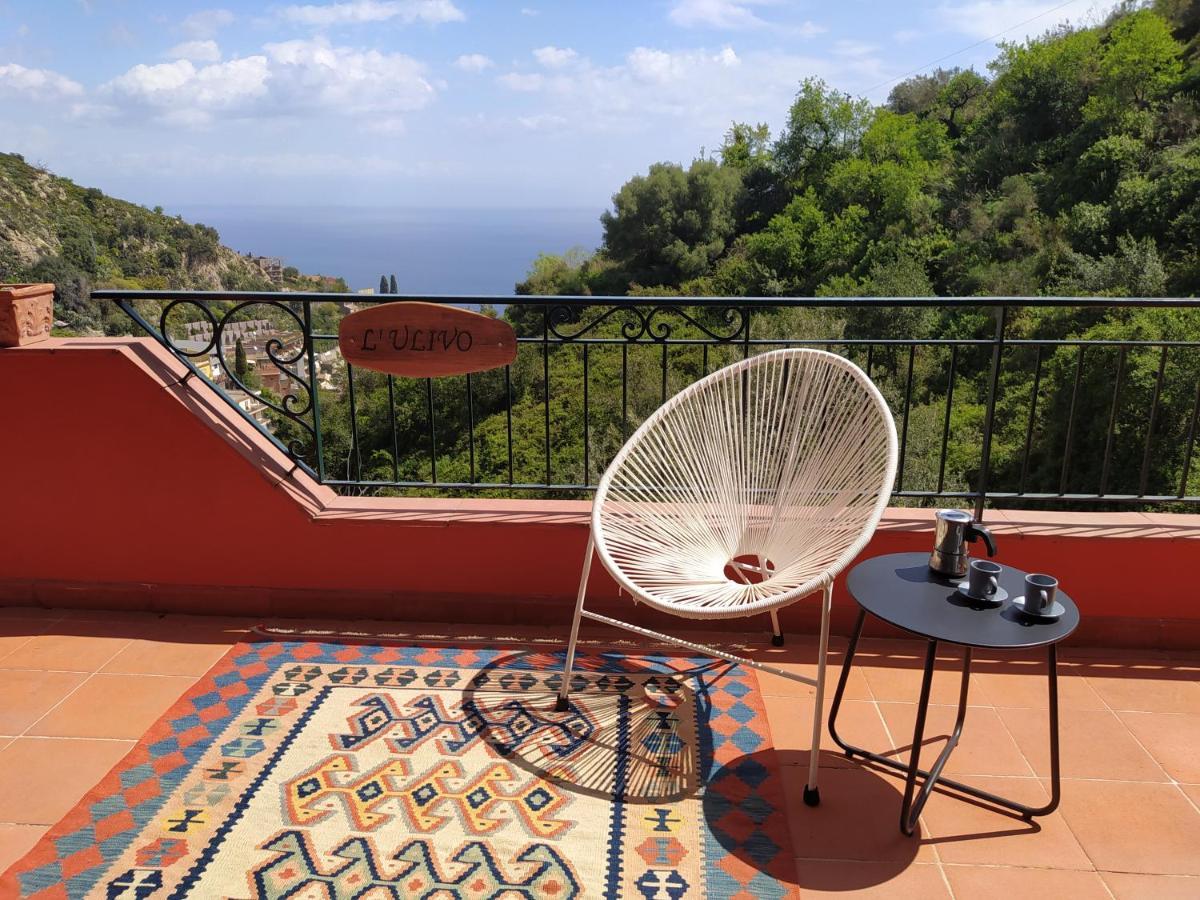 Vittorio - Splendid Panoramic Sea View Terrace Apartment