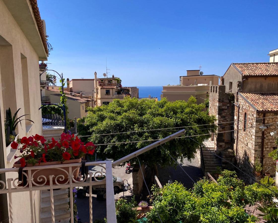 Casa Ferrara * Taormina