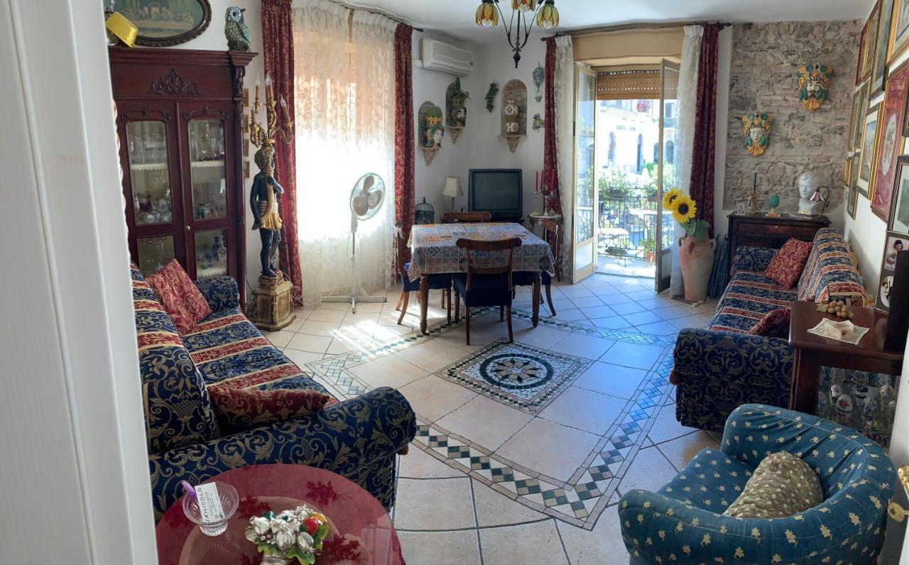 Casa Antica Savoia Apartment Taormina