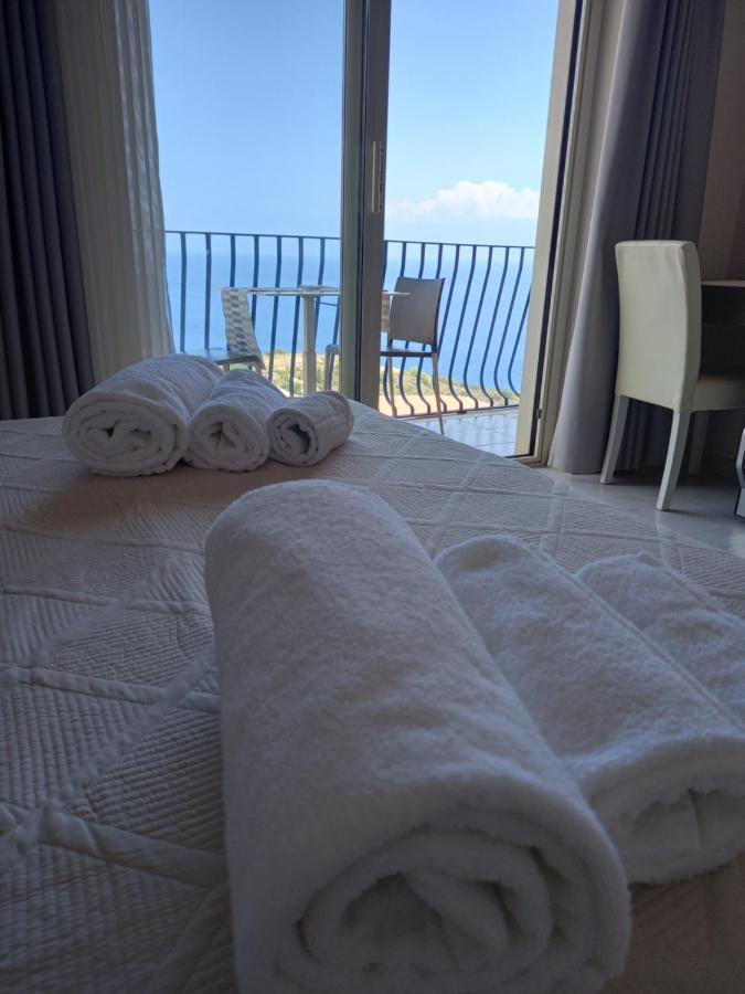 Bed & Breakfast Athena Charming