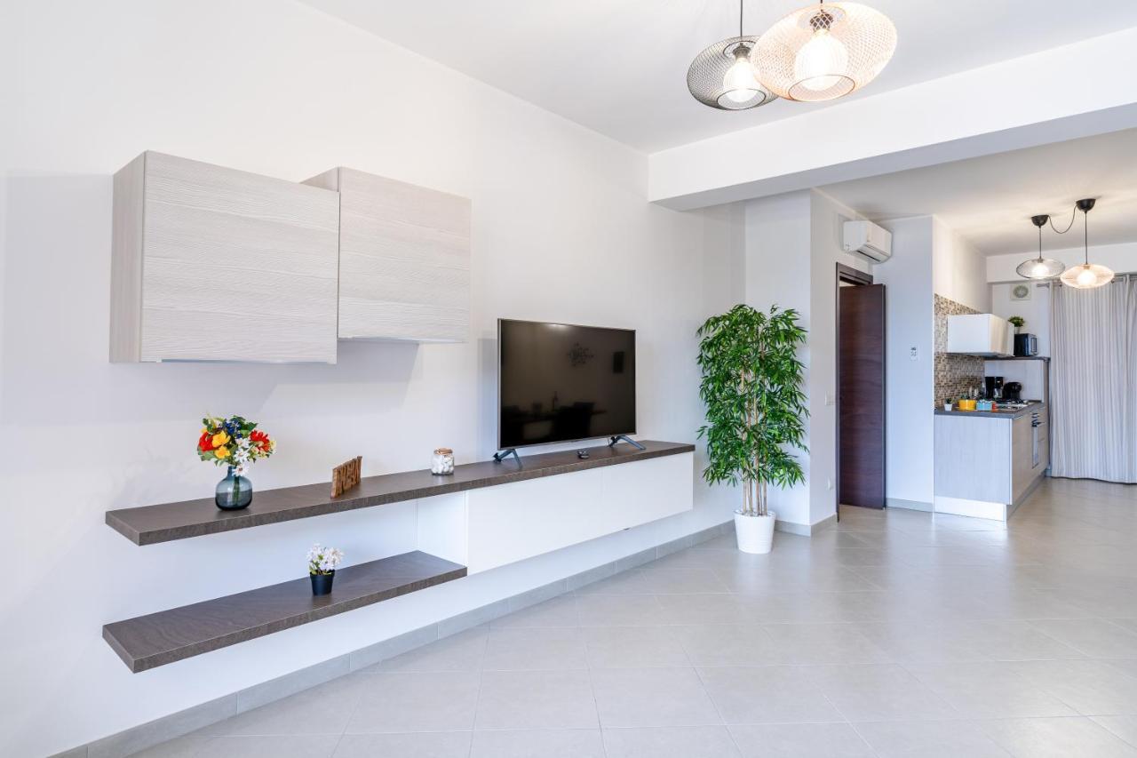 Calipso Big With Sea View, Parking & Pool Apartamento Taormina