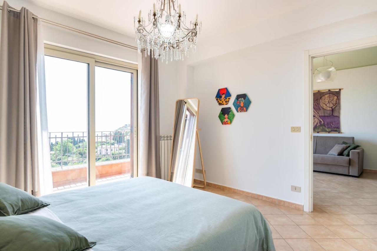 Panoramic With Parking Apartment