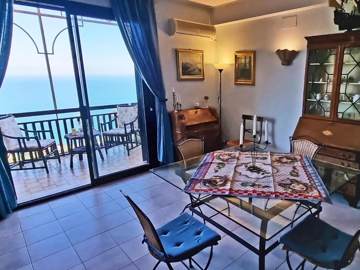 Apartment Little Paradise *