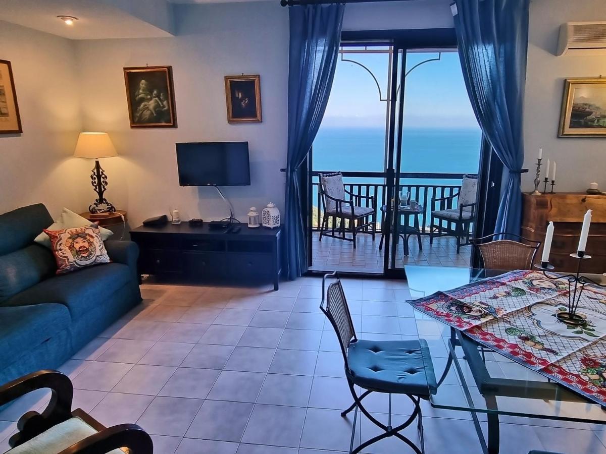 Apartment Little Paradise