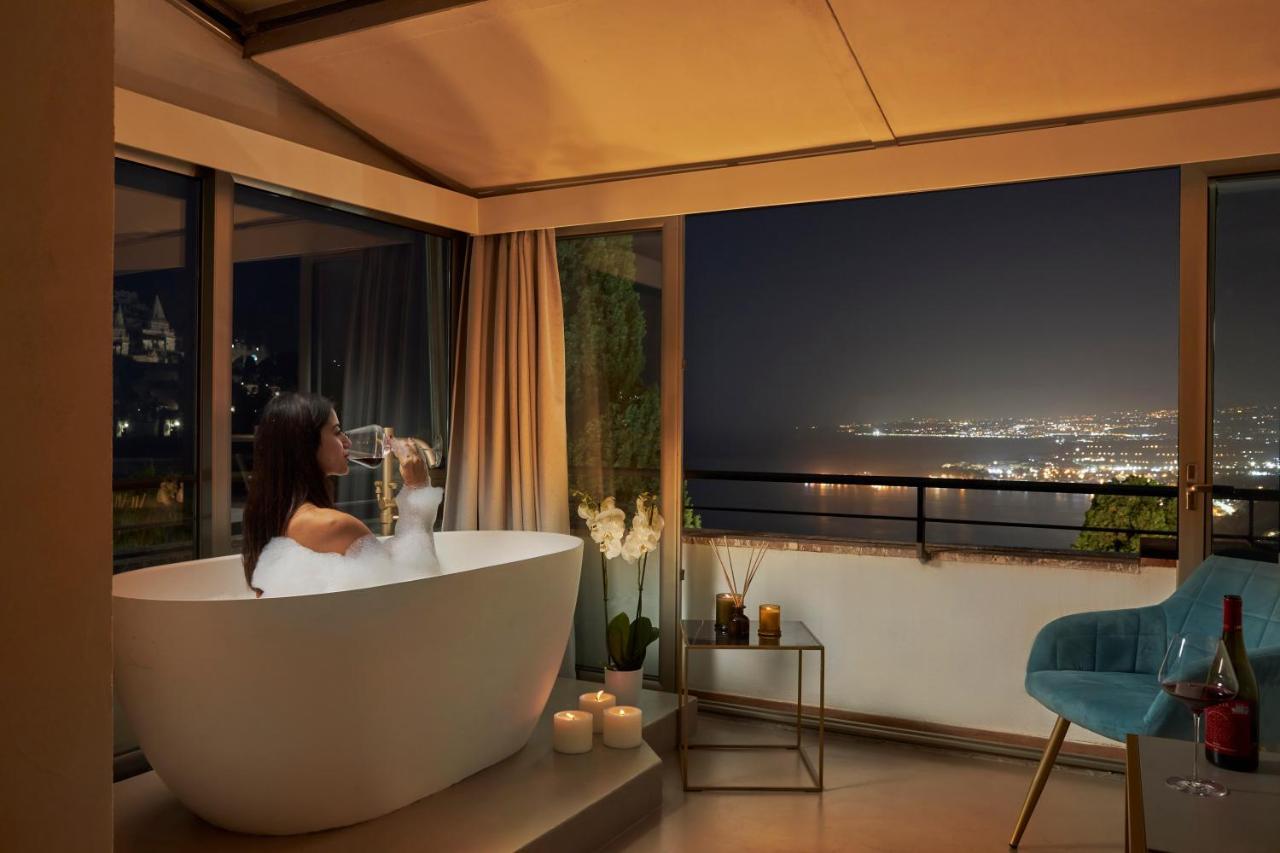 Paradiso Hotel 4*