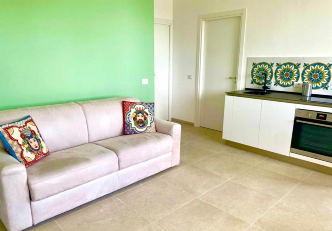 Paradisea Guillhome * Taormina