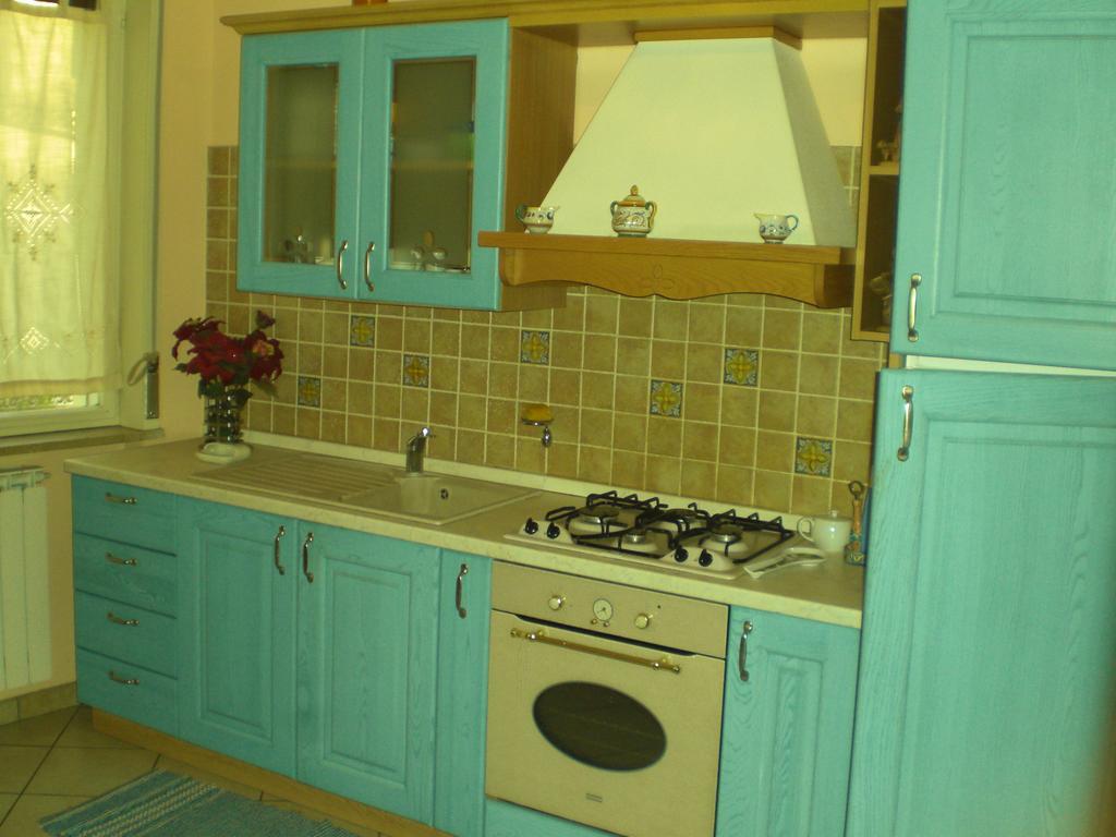 Theokles Apartment *