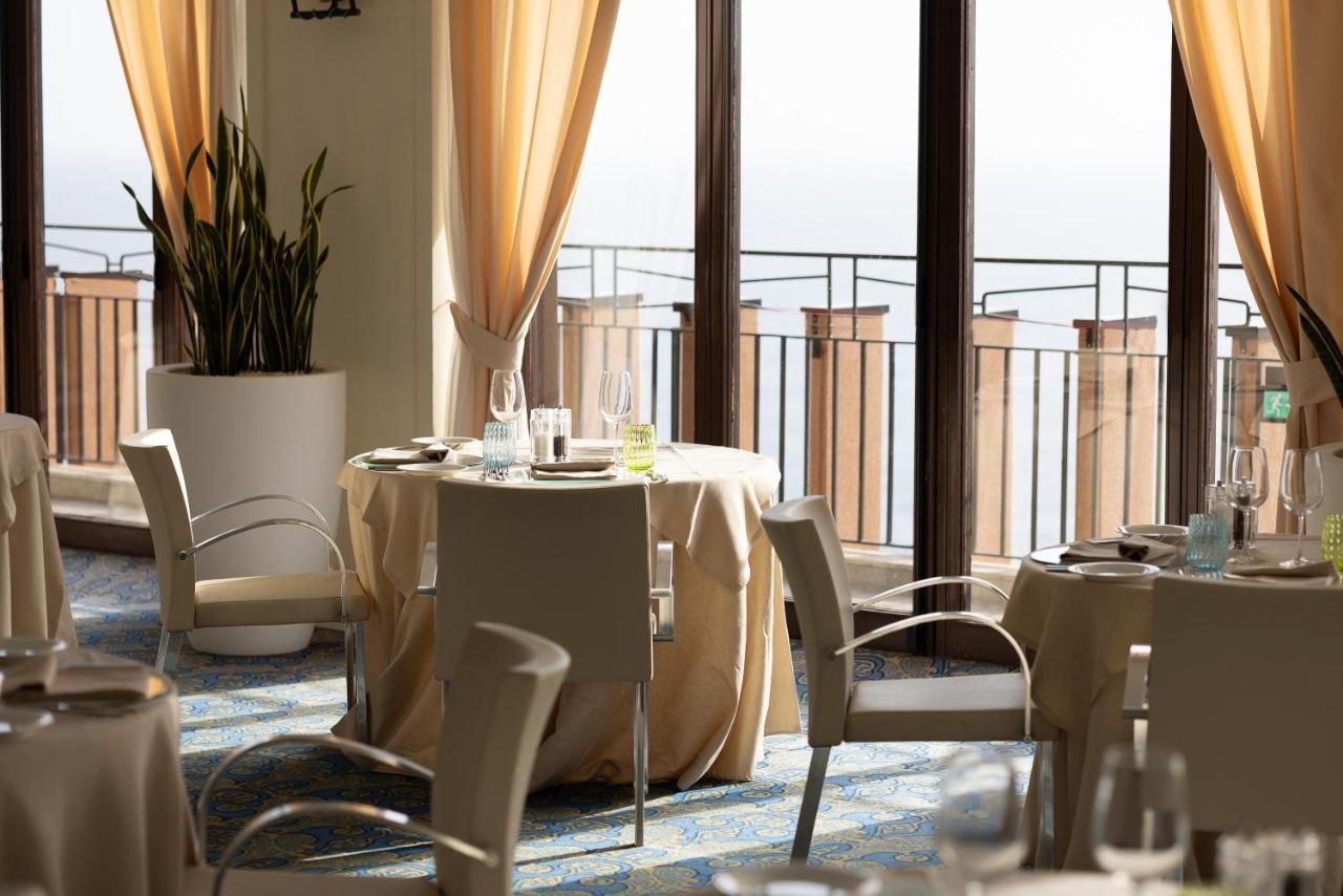 Hotel Capotaormina 4*