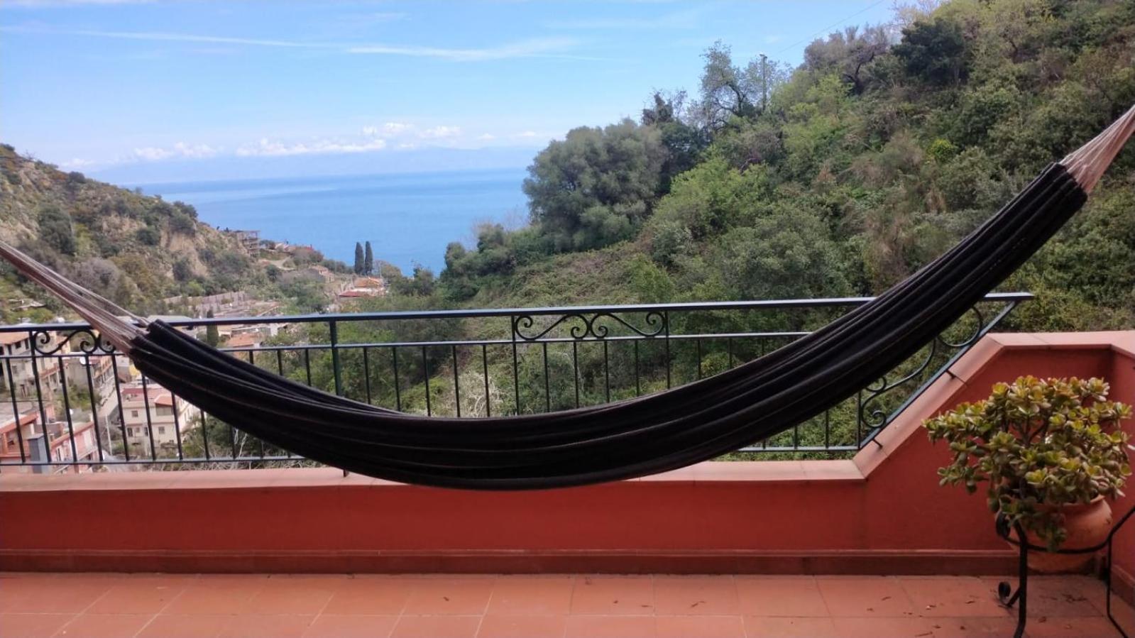 Vittorio - Splendid Panoramic Sea View Terrace Apartment *