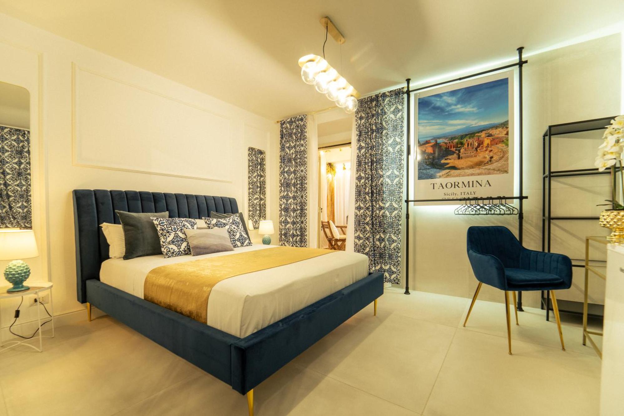 Johnny's Beach Bay * Taormina