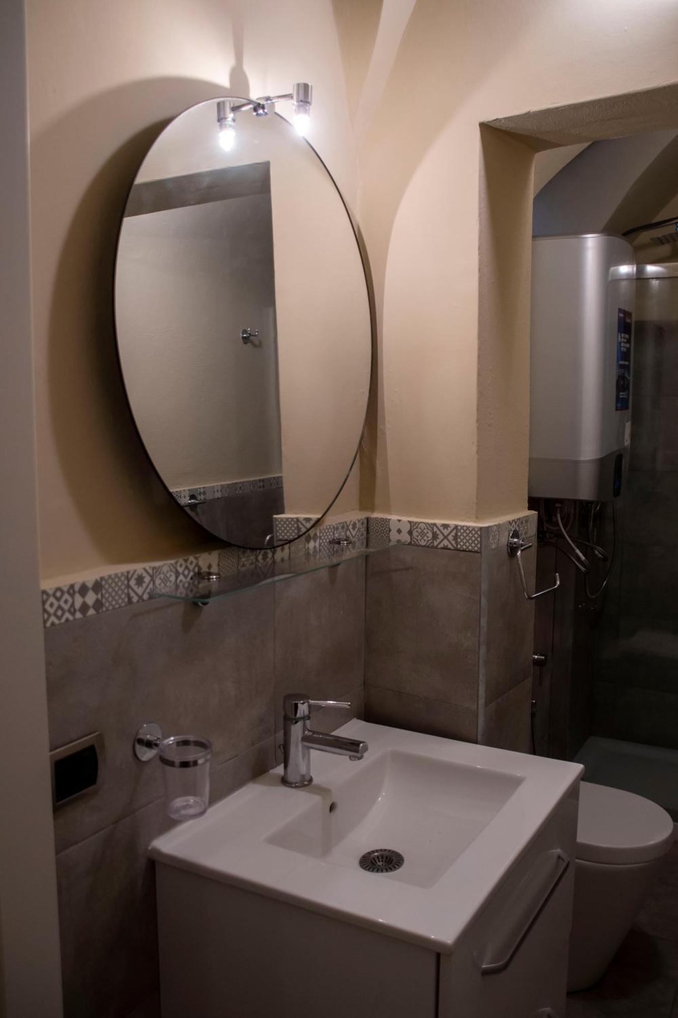 Hp Luxury Apartment *