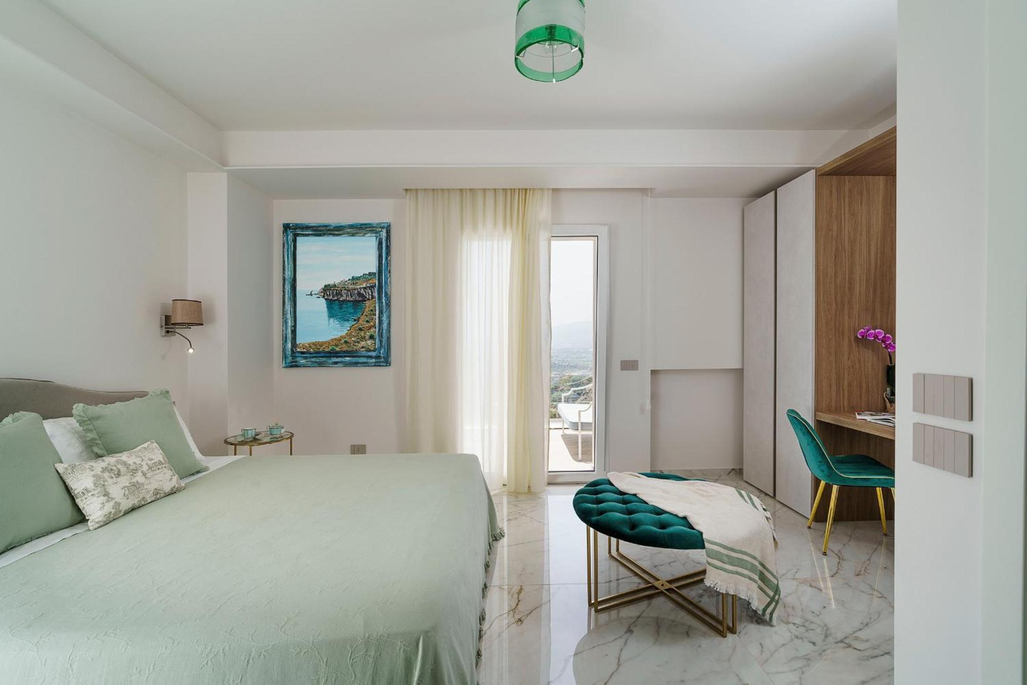 Villa Grand Tour