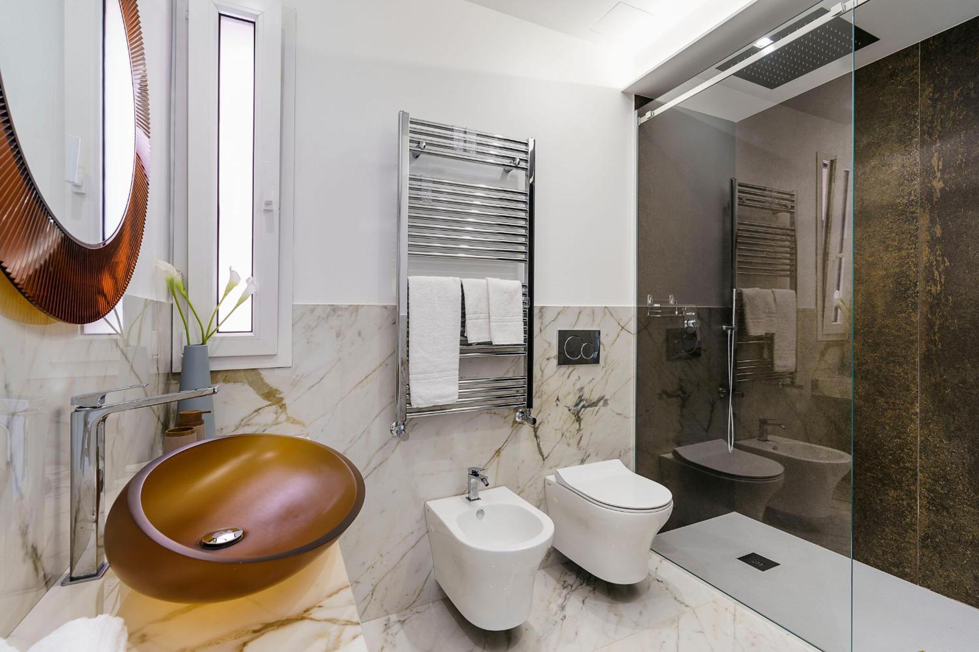 Villa Grand Tour