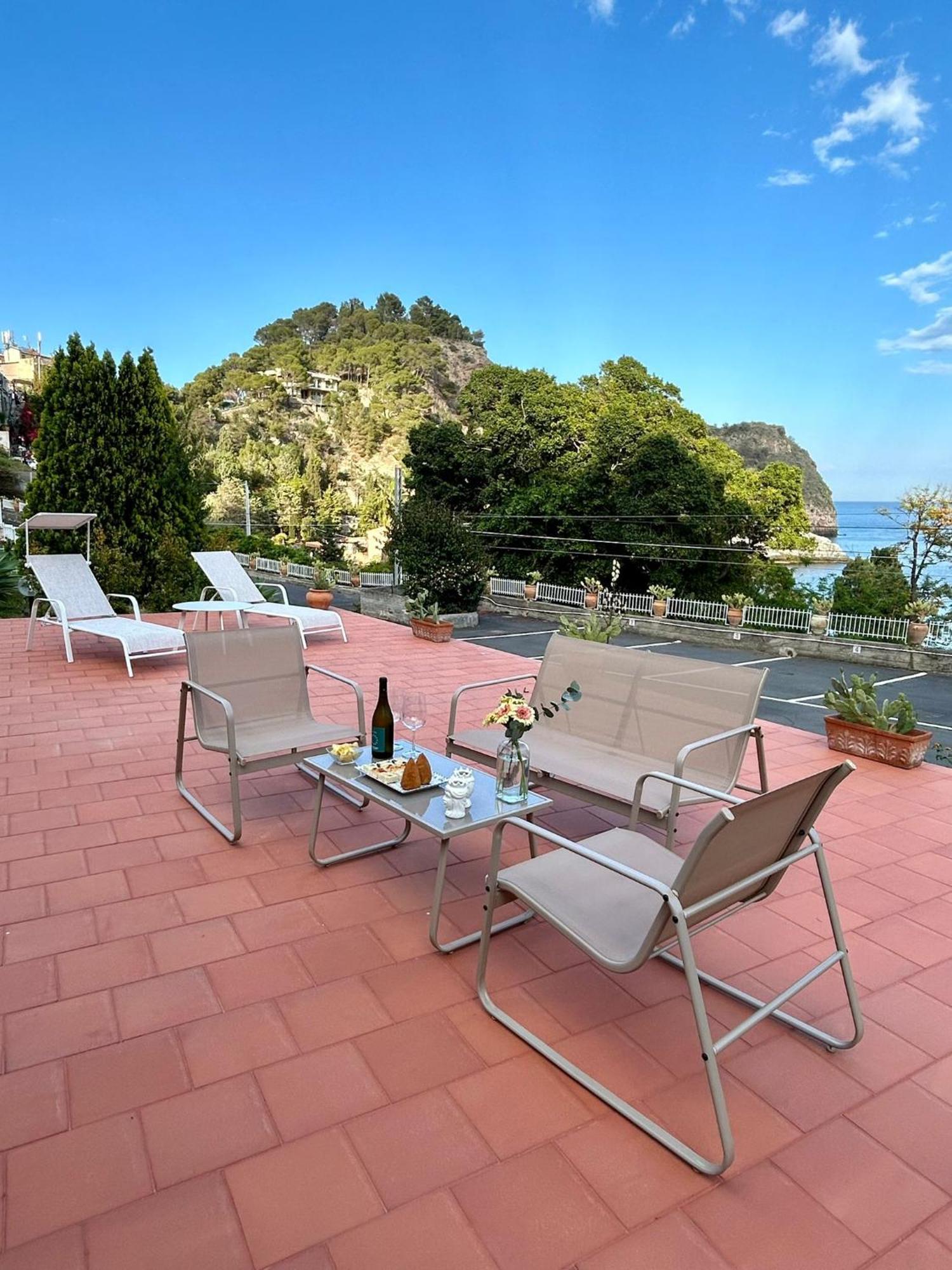Paradisea Guillhome Taormina