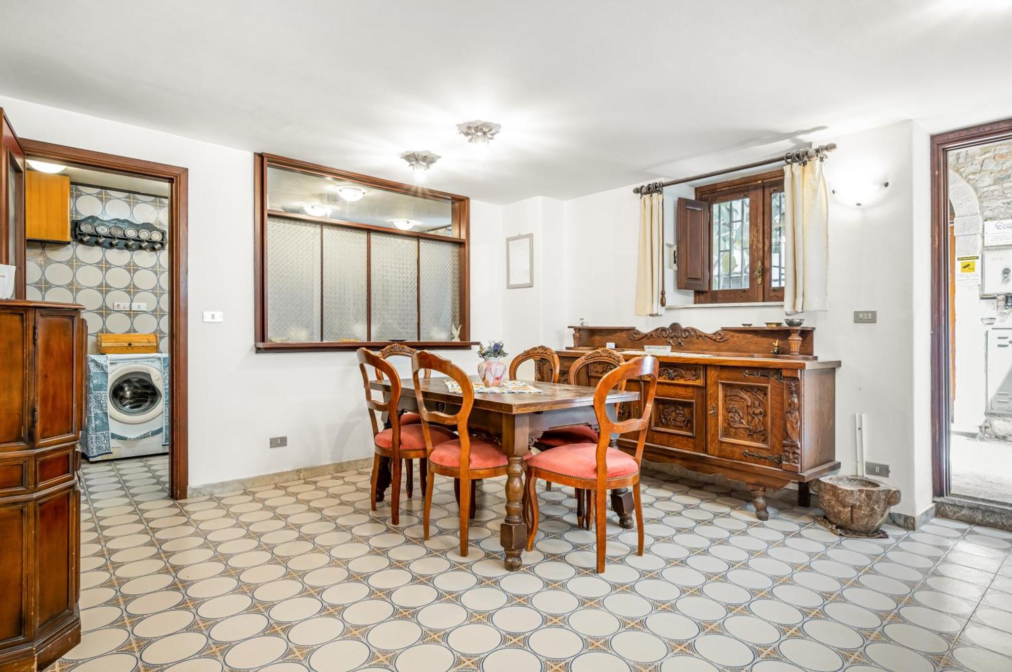 Apartment Roomy In The Heart Of *
