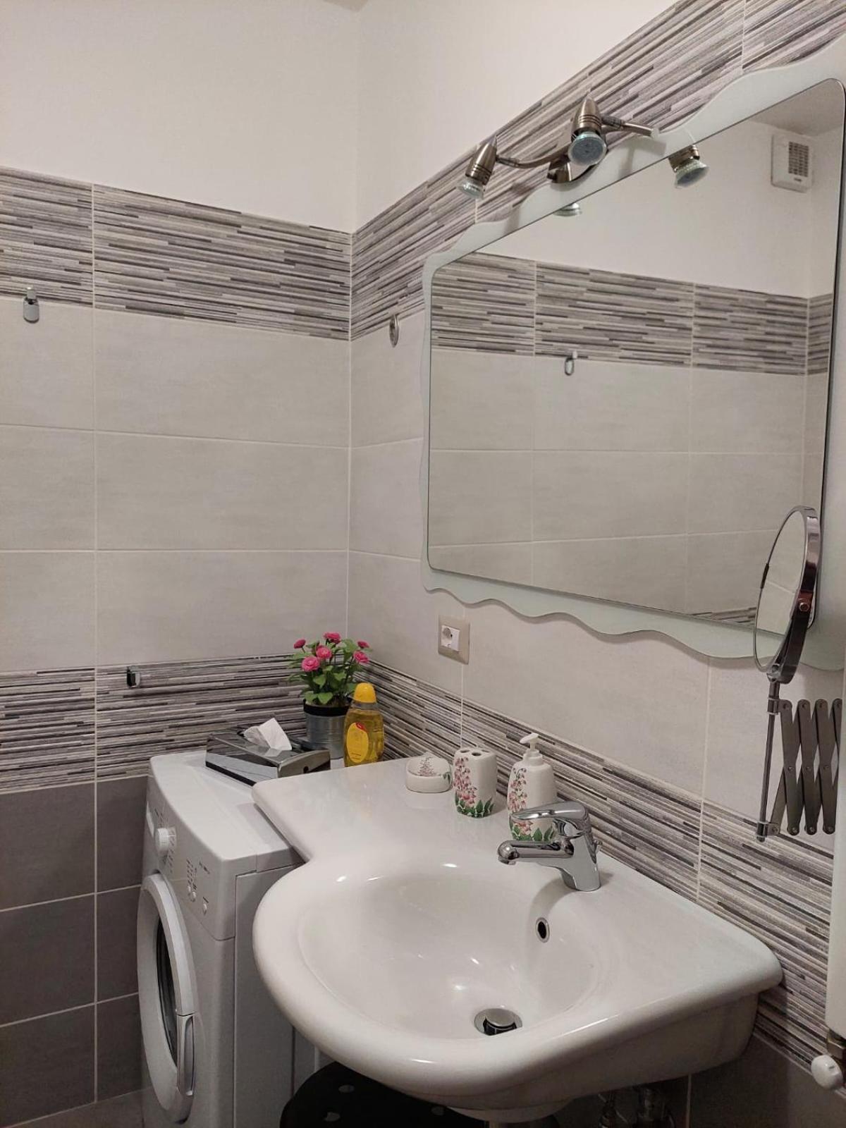 Al Teatro Antico & House Apartment