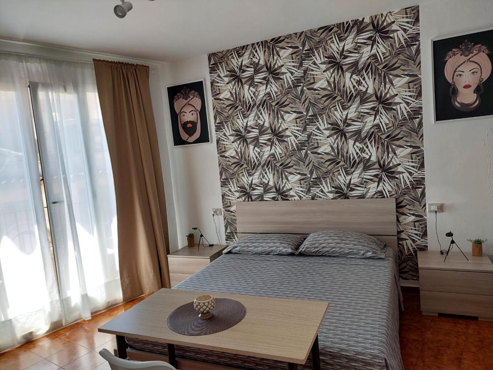 Apartment Al Teatro Antico & House