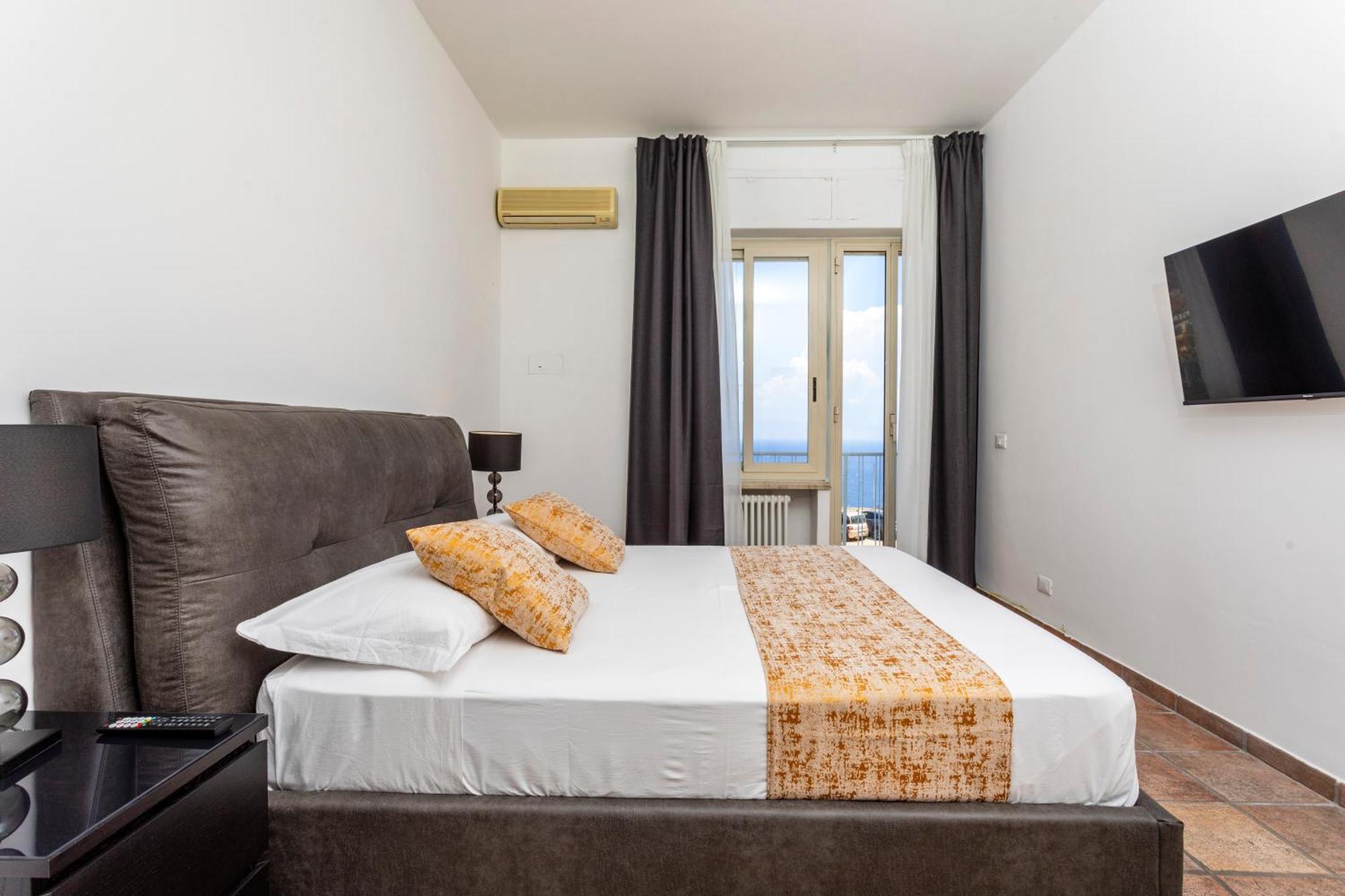 Apartment Domenica 1 *