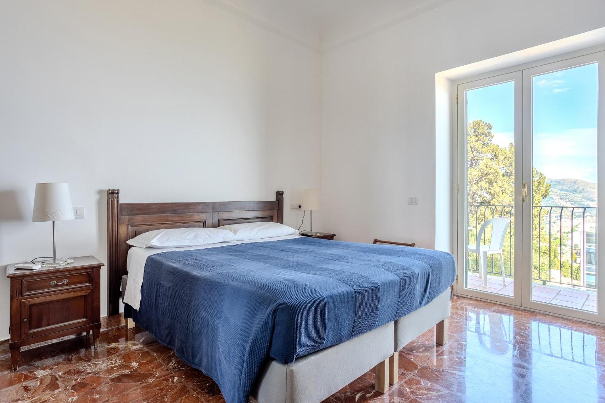 Maremonti Apartment