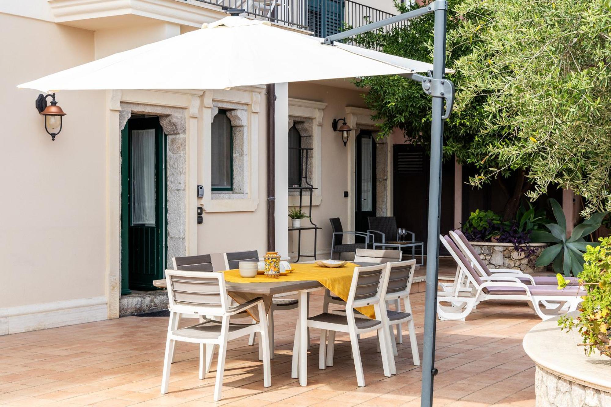 Maremonti Apartment *