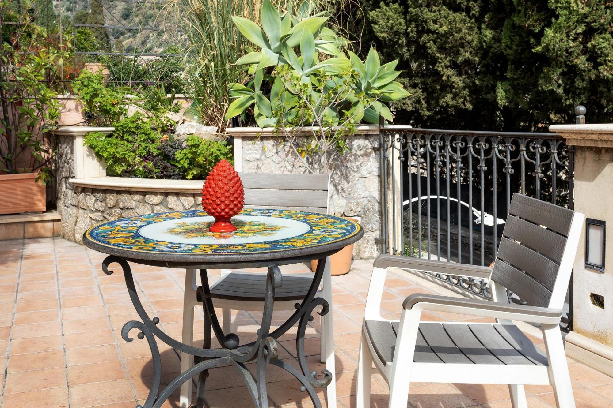 Maremonti Apartment