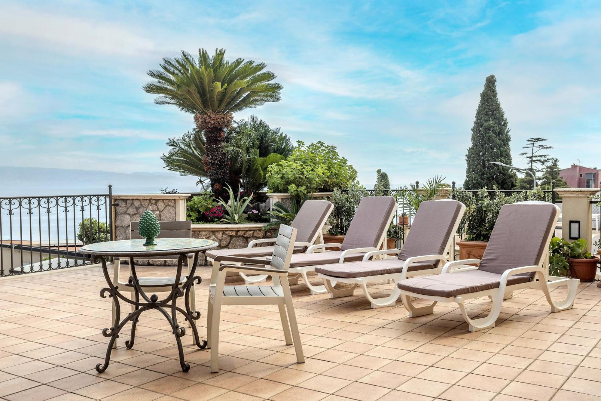 Apartment Maremonti