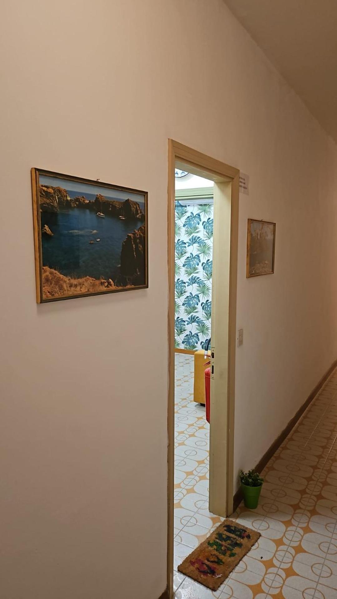 Tiny House Mare With Sofa Bed - Mini Stanza Mare Con Divano Letto * Taormina