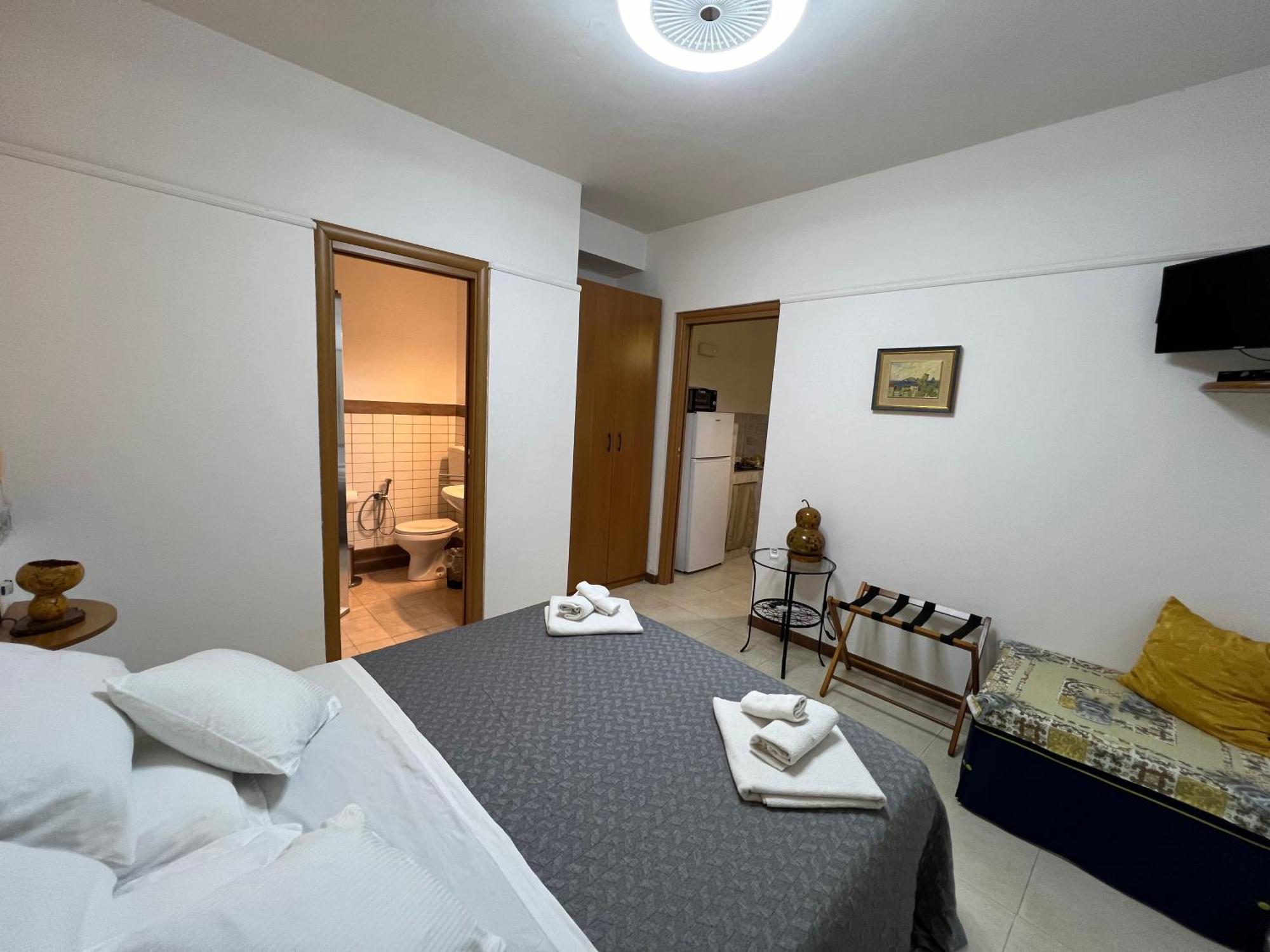 Bed & Breakfast Tirreno- Finestra Sul Mare Taormina