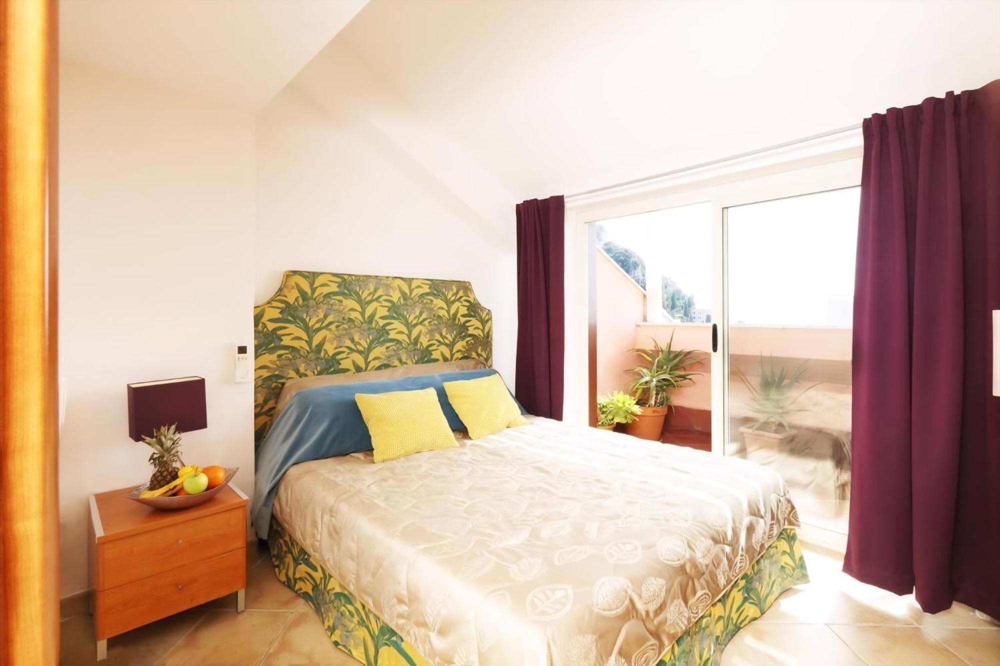 Penthouse * Taormina