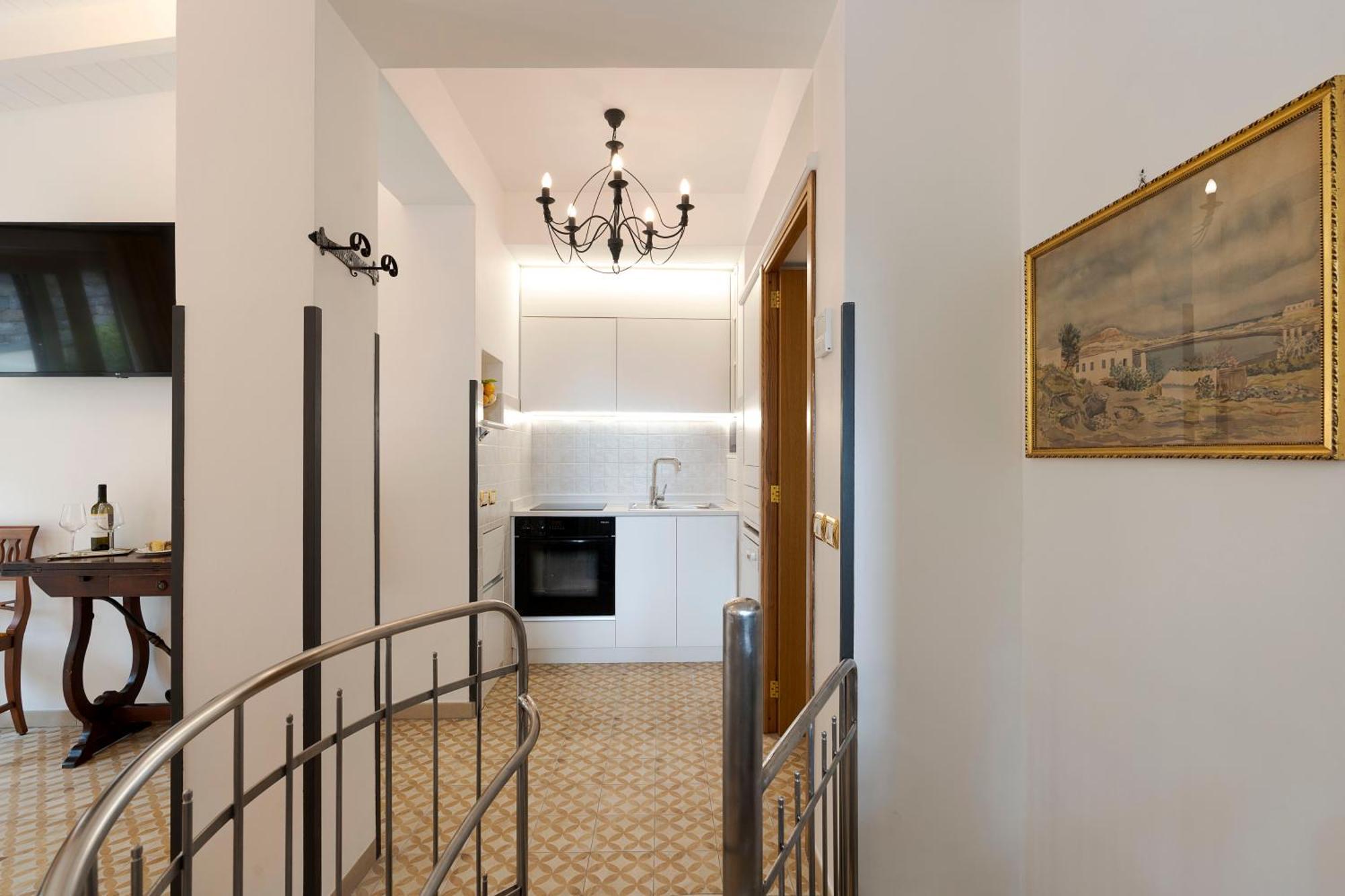 Schuler Center Garden In Self-catering Villa Taormina